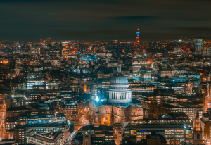 NAVIGATING A SPONSOR LICENCE UK IMMIGRATION PHOTOGRAPH OF LONDON
